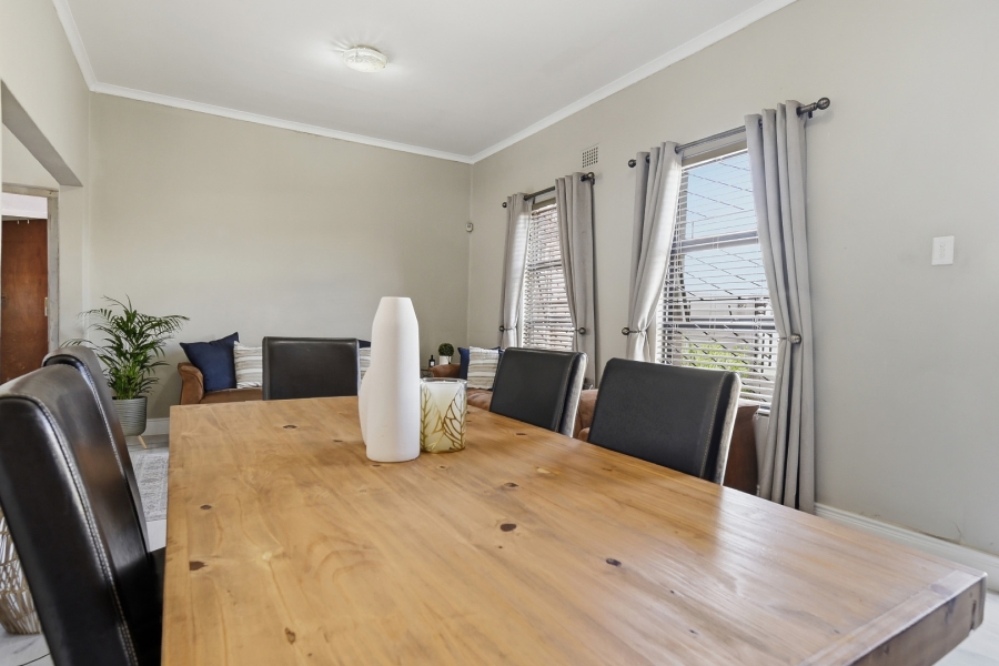 3 Bedroom Property for Sale in Rondebosch East Western Cape